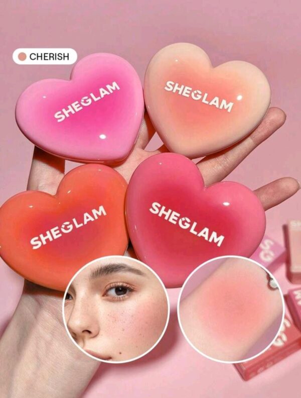 Sheglame playing capid blusher