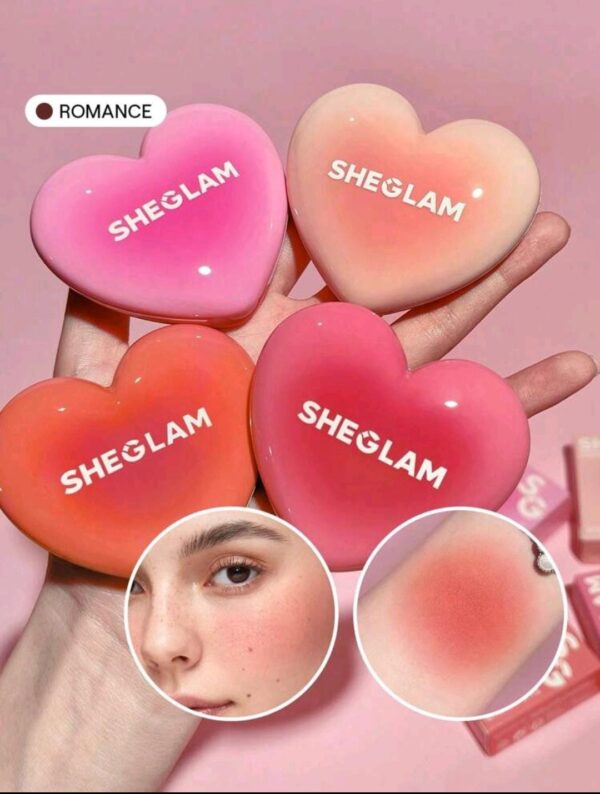 Sheglame playing capid blusher