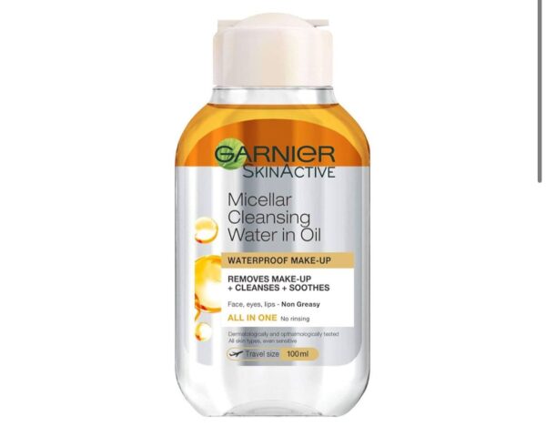 Garnier micellar cleansing water oil